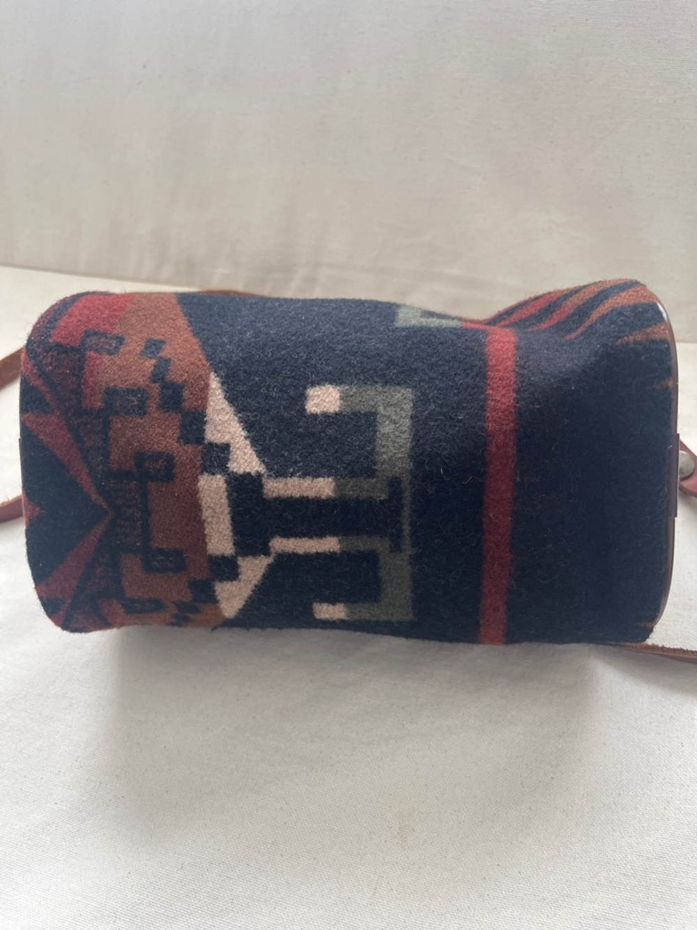 Vintage Pendleton Brown, Black & Rust Wool Crossbody Bag with Leather Strap - Picture 3 of 4